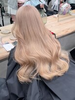 ベレーザ 渋谷(BELEZA)&nbsp;11153ミルクティーベージュ韓国風巻きホワイトブロンドロング