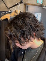 カーニー 上野(kearny) ツイストスパイラルパーマ縦落ちパーマメンズ波巻きパーマ