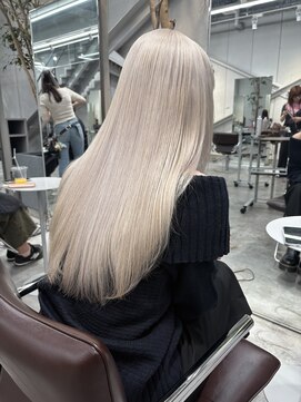 フェブ(fev) 【fev_riku】ホワイトブロンド