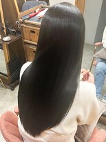 シア(sia)&nbsp;髪質改善トリートメントストレートレイヤーカット前髪艶髪心斎橋