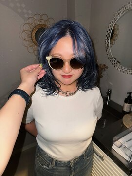 チャプター 問屋町(chapter) ケアブリーチラベンダーブルーカラーミディアム顔まわりレイヤー