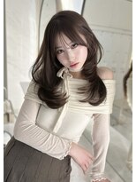 キティー(kiti)&nbsp;くすみベージュ×レイヤーカット