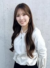 ジーナ バイ アルティナ(Dina by artina) 小松 愛莉