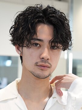 レタッチ バイ フィフス 銀座(RETOUCH by fifth) 銀座シャドウパーマニュアンスパーマツーブロックメンズパーマ