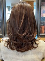 ビュートリアム 南青山(BEAUTRIUM)&nbsp;ミディアムレイヤー 大人カジュアル 20代30代40代50代