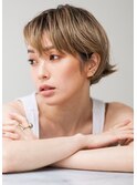 大人ハイライトグレージュショート40代50代