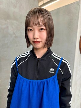 トゥコ(tuco) ボブ　ベージュカラー　ローライト