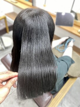 ランプ(Lamp) くびレイヤーグレーベージュニュアンスカラー白髪染め白髪ぼかし