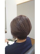 ヘア アトリエ ヴィヴァーチェ(hair atelier Vivace)&nbsp;ミルキーアッシュニュアンスカラー/大人似合わせショートカット