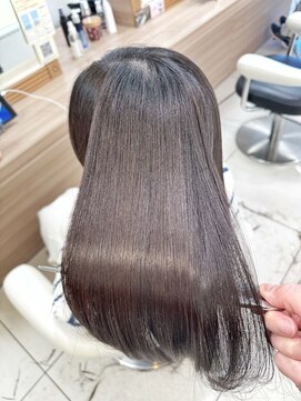 アッシュ 鶴ヶ峰1号店(Ash) 【美髪矯正】で扱いやすいツヤ髪に♪