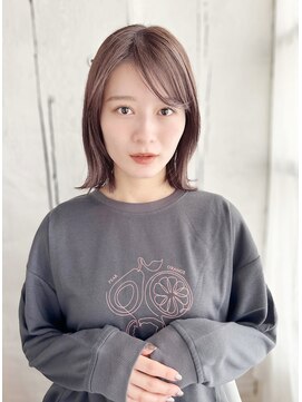 フィール(feel) 切りっぱなしボブ