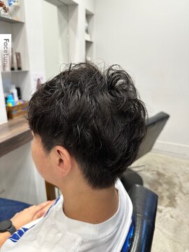 リアン バイ トルシュ ヘアワークス(Riant by TORChe hair works) メンズパーマ/20代　30代　40代　50代