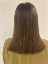 クララ トヨハシ(CLALA Toyohashi)&nbsp;ベージュ　髪質改善トリートメント