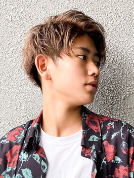 エルマーク 京橋(L-MARK) アップバングツーブロックダブルカラーブリーチメッシュ