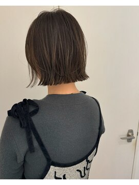 カウチ 板橋本町店(kauti) ぱつっとボブ