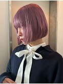 ハイトーンボブ　ピンク　切りっぱなし　ペールピンク
