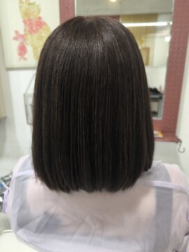 クリーム(CREAM) ミディアムボブ