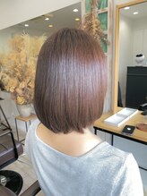 リル(LiL) 大人可愛い＊レイヤーボブ×艶グレージュブラウン