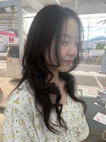 ノトスヘアー(Notos hair)&nbsp;顔まわりレイヤー×ゆる巻きセミロング