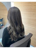 大きめウェーブスタイル