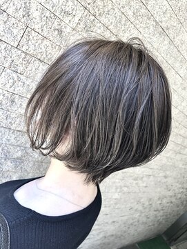 テラスアヴェダ 福岡パルコ店(Terrace AVEDA) ショートボブ×ハイライト