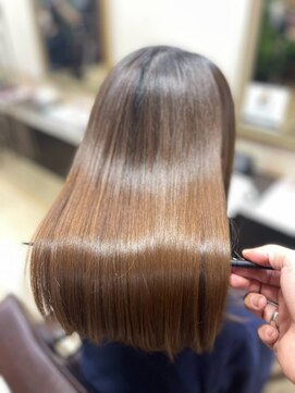 ルーミールーム(RoomieRoom) トレンドミルクティー髪質改善ツヤ髪美髪切りっぱなし手触り◎