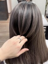 ヴィフ 大船(VIF)&nbsp;バレイヤージュ/ショコラアッシュ/小顔カット/モテ髪/前髪/大船