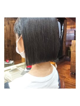 オトミカヘアー サロンワーク/ぱっつんボブ