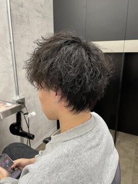 モエバイアリア(Moe by aria) 襟足のこし ツイスパ!