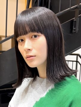 ラフ 新宿(Laff) 似合わせカット前下がりボブ切りっぱなしボブ髪質改善縮毛矯正