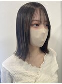 ぱつっと外ハネスタイル