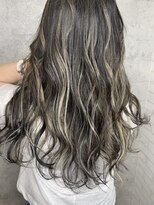 アフィナー(Afinar) 【横浜/Afinar】シルバーグレー♪コントラストハイライト♪