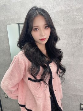 リリー(Lilley) くすみベージュ×姫カットレイヤー×韓国風巻き【ayana】