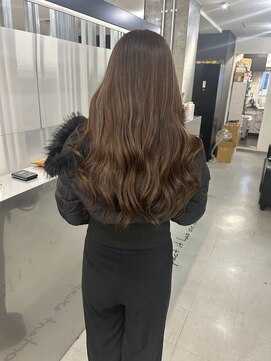 キング(K!ng) 縮毛矯正髪質改善ハイライトレイヤーカット枚方美容室エクステ