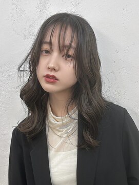 ファルベ(Farbe) くびれ アプリコットオレンジ 夏のヘアアレンジハイライトカラー