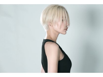 スリーエヌ(NNN)の写真