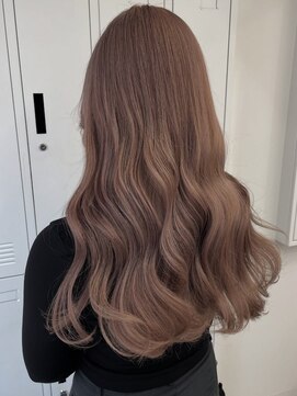 ペレ 栄 アネックス(PELE栄ANNEX) 韓国 くびれロング レイヤー ワンホンヘア 小顔前髪