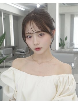 マウル 栄(MAEUL) 小顔前髪 黒髪オリーブグレー