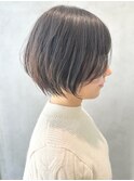 say.ショートボブひし形ショートミルクティーベージュ暗めカラー