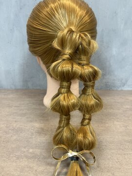 ツインデザイン