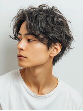 [シースルーフェザー/フェザーセンターパートショート/ジェントルショート/ツイストシャドウパーマ]