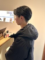 スリー(THREE)&nbsp;センターパート