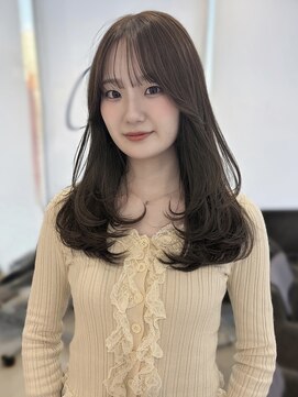 エアー 青山(AIR) 韓国/レイヤーカット/顔周り/前髪カット/ストレート