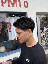 フォーコーナーズカットショップフェイビーズ 名古屋西(FourCornersCutShop favey's)&nbsp;テーパーフェード スパイキーショート メンズショート