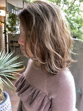 ワール(whirl.) ハイライト×アッシュグレージュ×☆