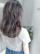 オーストヘアー リュウール(Aust hair Lueur)&nbsp;落ち着く色味ブルーマット×ロング