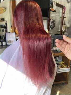 ブレア(Blair) ツヤサラ赤髪