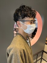 イル(il)&nbsp;前下がりスパイラルパーマ