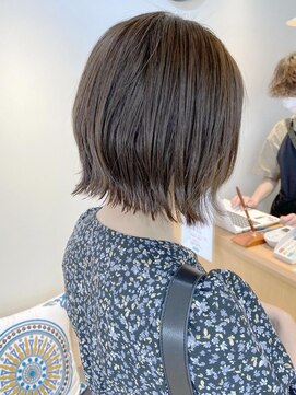 モリオ フロム ロンドン 成増店 【morio成増/ムラマツ】外はねボブ大人かわいい夏