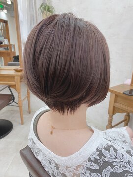 ル クール 青葉台(Le couel) 大人可愛いひし形ハンサムショートボブ前下がり